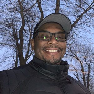 Meet your Posher, Jefferey